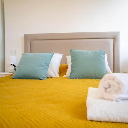 Lägenhet Casa Amarela 36 Encarnacao