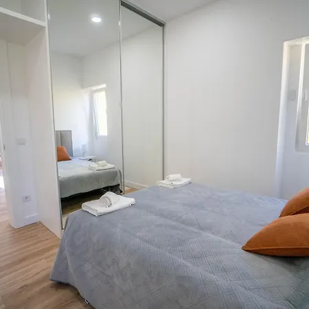 Casa Amarela Tangerina *